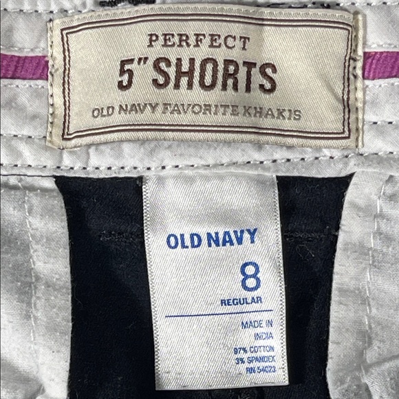Old Navy womens black Perfect 5" Shorts flat front chino shorts - size 8 - Picture 4 of 9